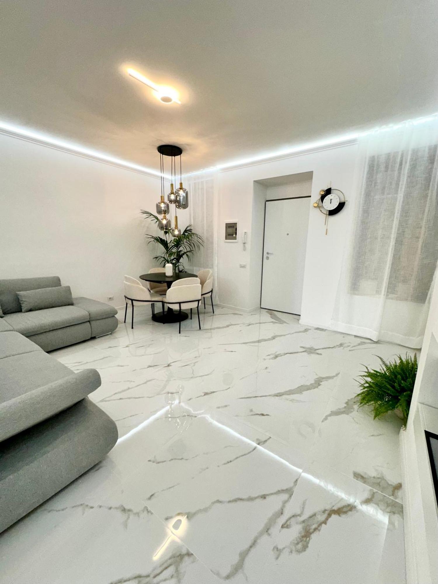ברגמו Luna Luxury Suite מראה חיצוני תמונה